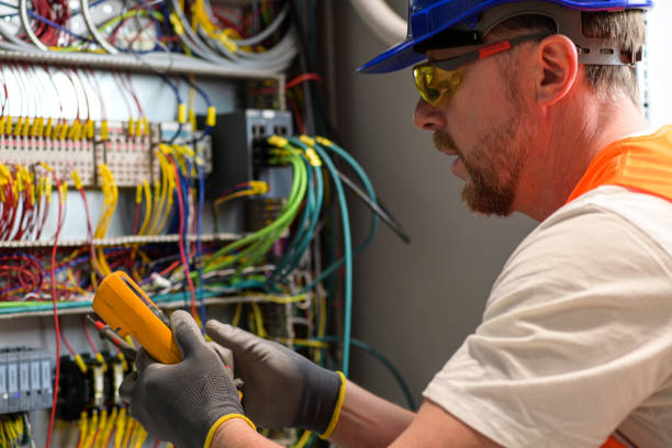 Best Licensed Electrician  in Newbern, TN